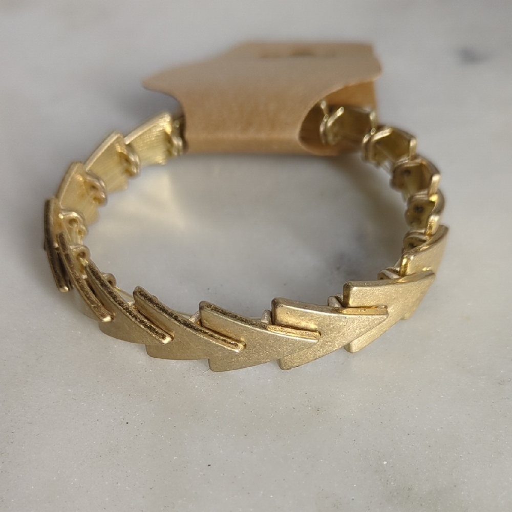 Gold Tone Geometric Link Stretch Bracelet